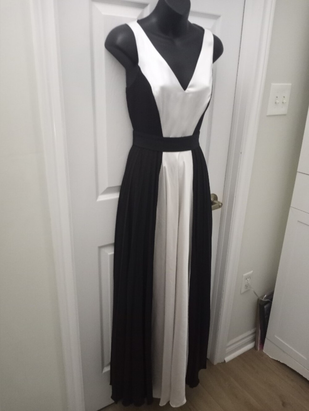 COAST Formal Maxi Dress